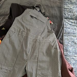 Womens Burton Stripped bibs size xl